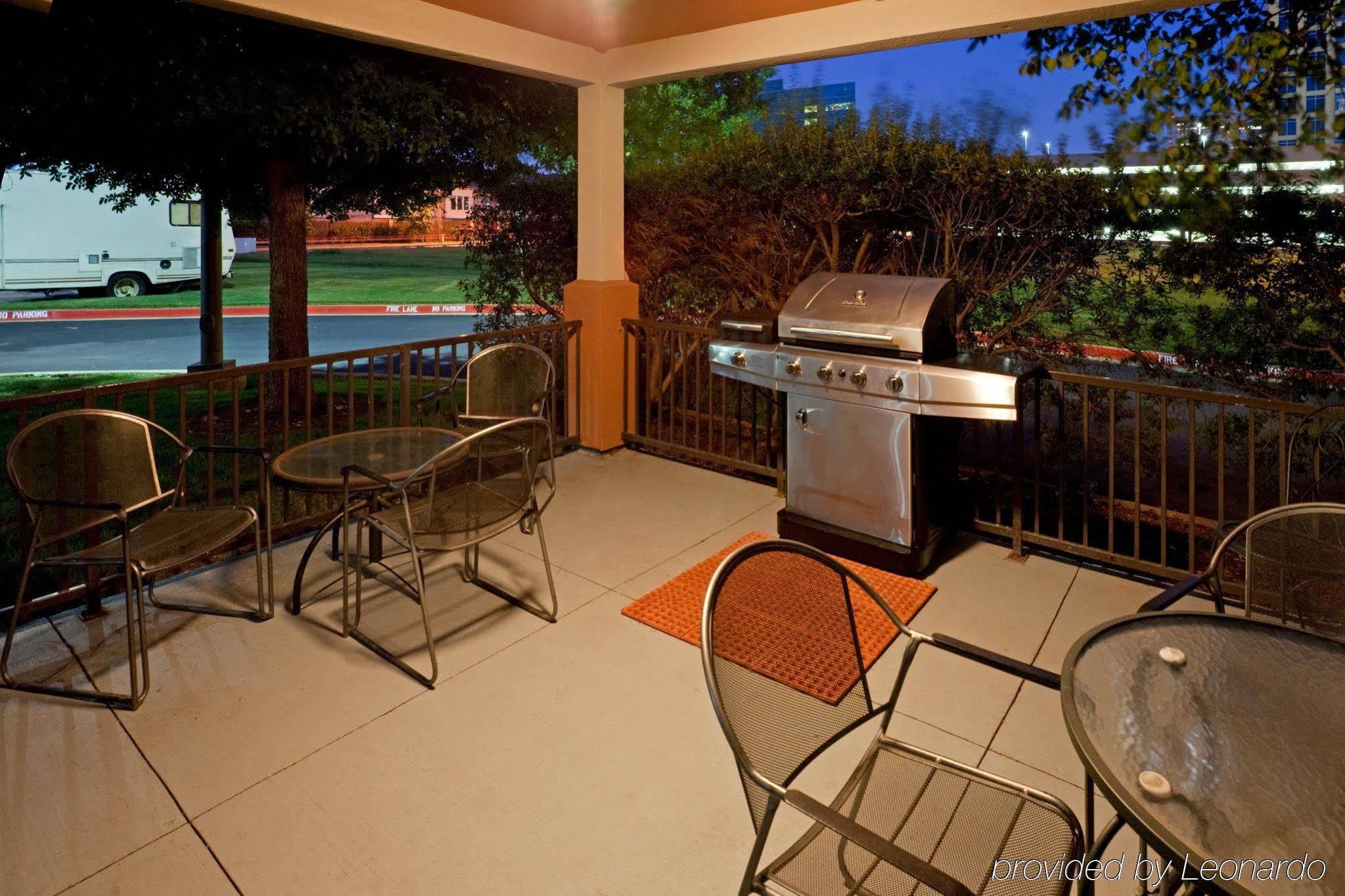 Sonesta Simply Suites Dallas Galleria Exteriér fotografie